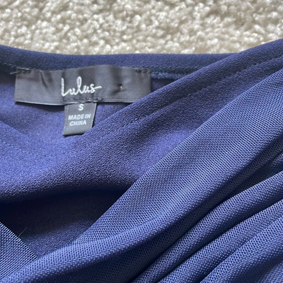 Lulu’s Navy Blue Mesh off-Shoulder Cowl Top NWOT - Picture 5 of 7